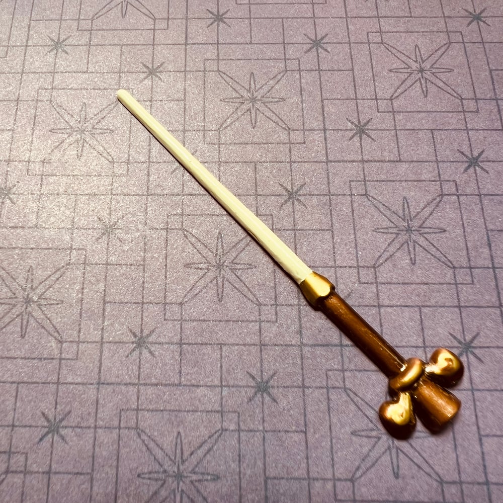 Image of GilderBoy Fleur De Lis Wand