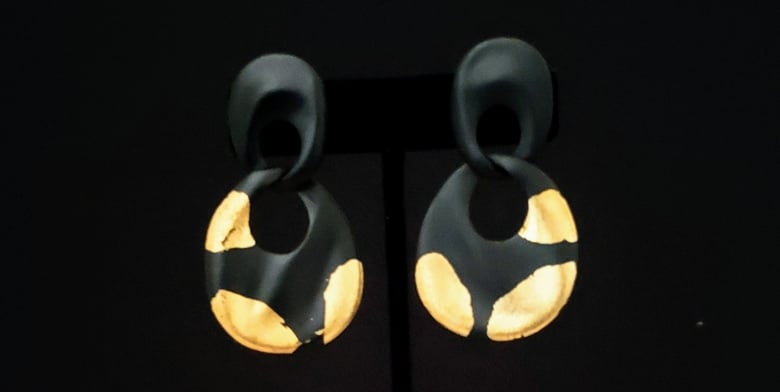 Image of Black & Gold Abstract Pierced Earrings 