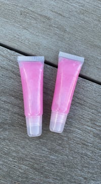 pink butterfly lip gloss