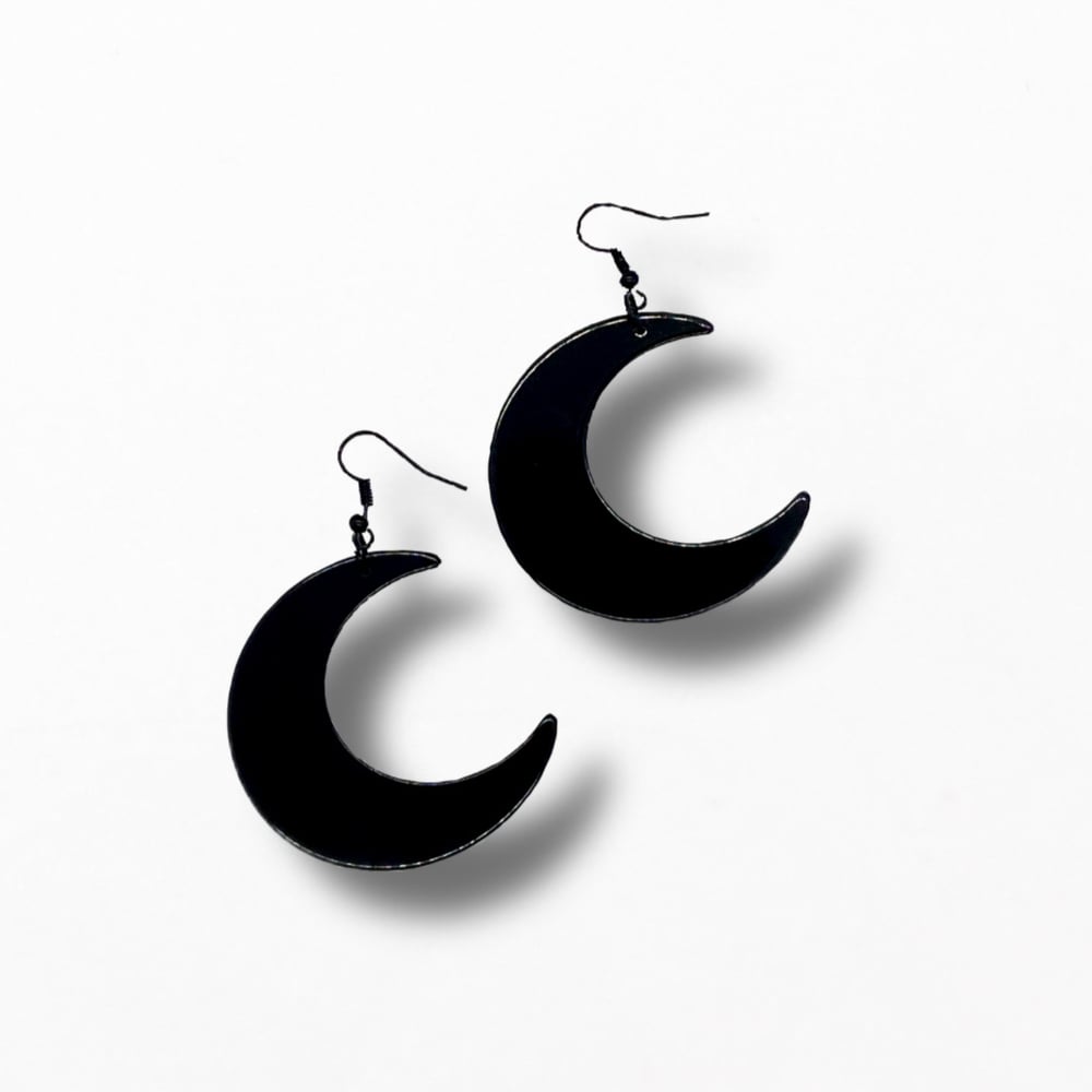 Crescent Moon Earrings 