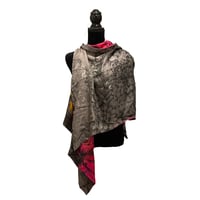 Image 2 of Merino-Silk Autumn Vines, Pink