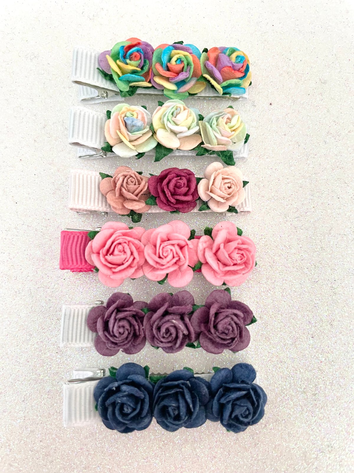 Image of Flower clips