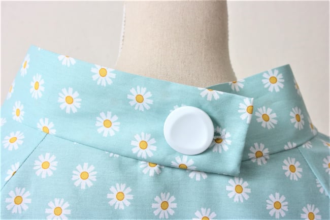 Blouse pâquerettes années 50