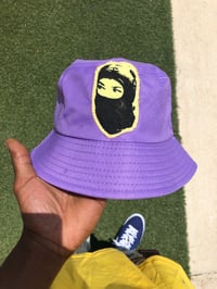 Image of on sight bucket hat in purple 