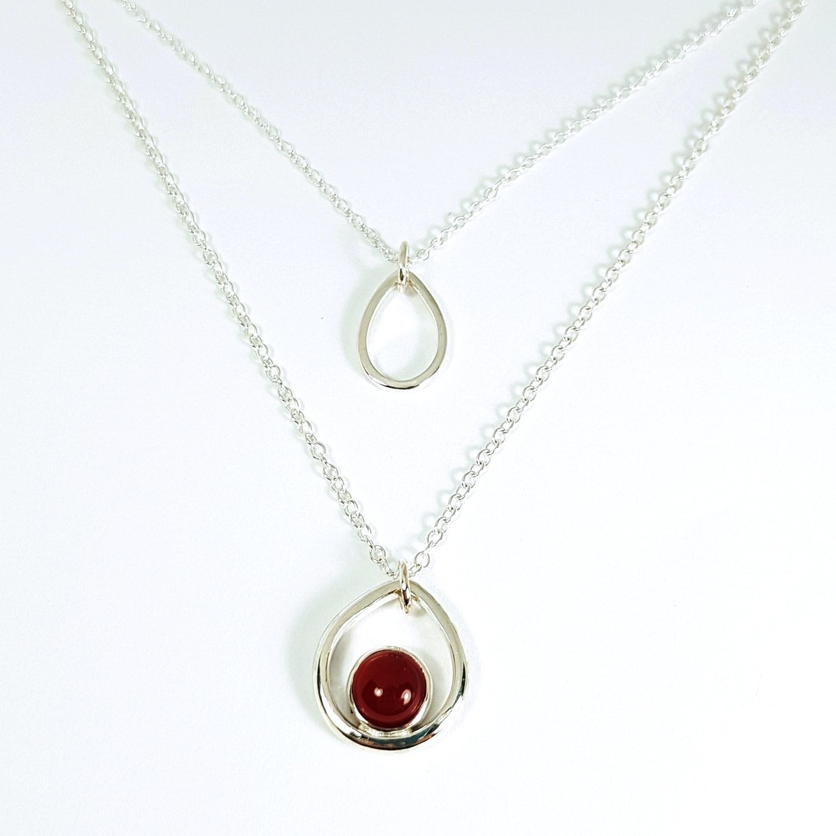 Image of Sterling Silver Pendant Necklace Set with Carnelian Gemstone