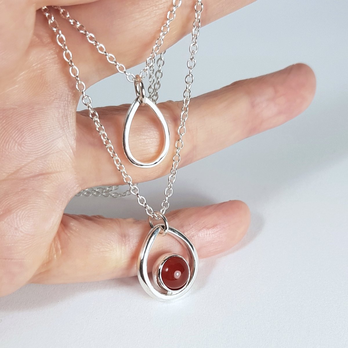 Image of Sterling Silver Pendant Necklace Set with Carnelian Gemstone