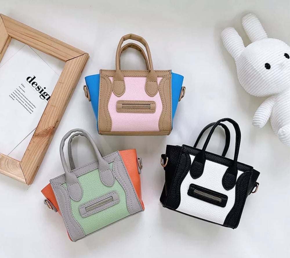 Image of Vivian Mini Clutch Bags