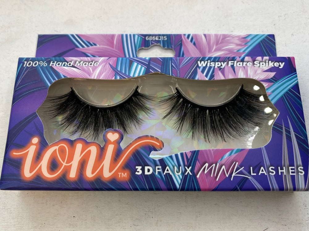 CONGO wispy flare spikey IONI LASHES