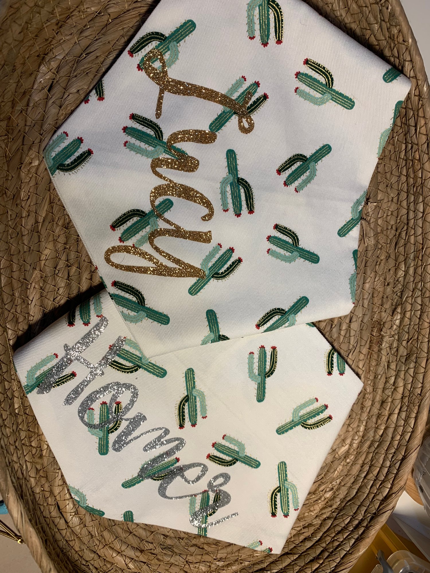 Image of Dog bandanas 
