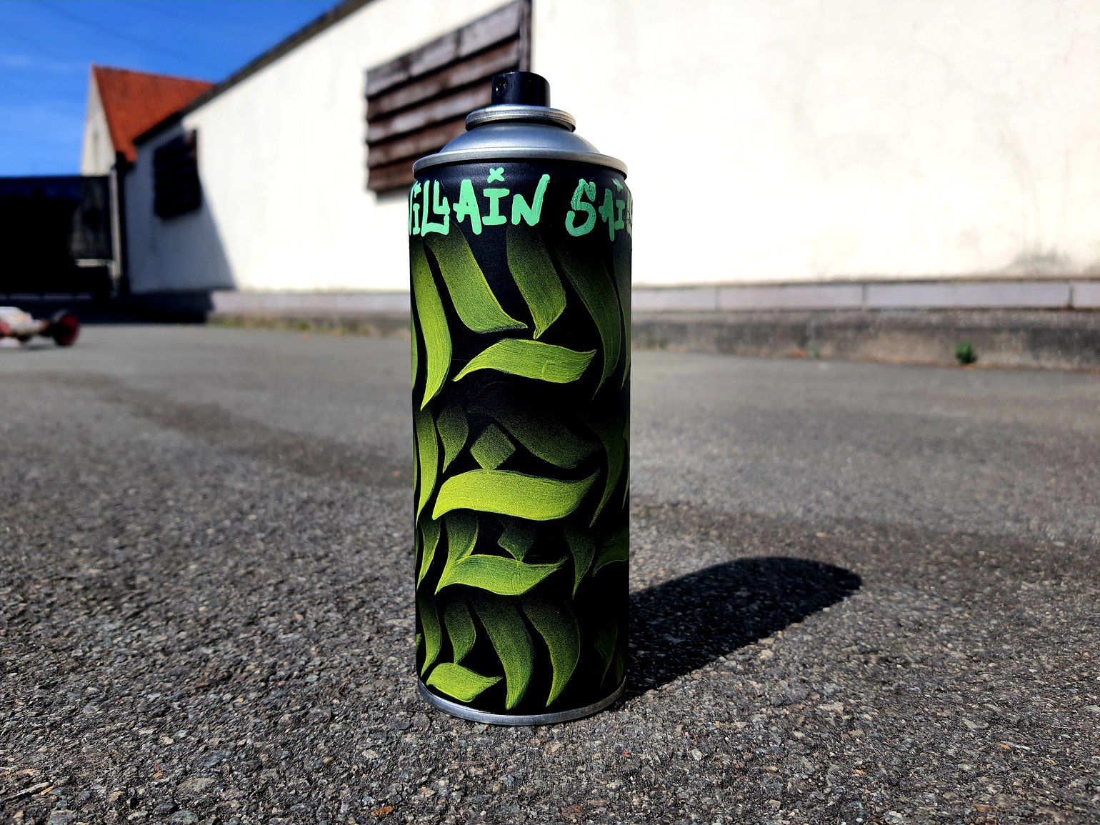 Image of Spray can n°1