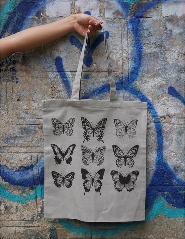 Image of BUTTERFLY TOTE 