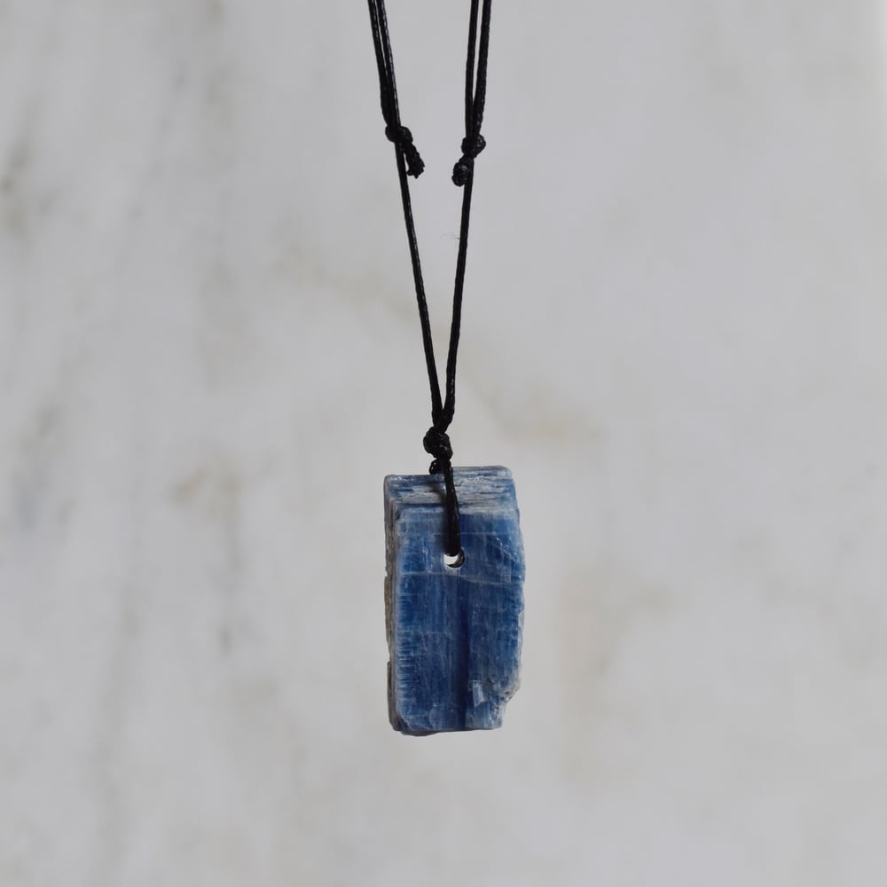 Image of Rough Blue Kyanite slide necklace no.2