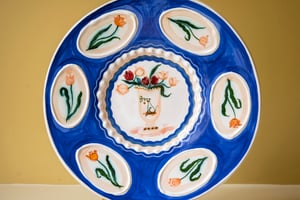 Image of Romantic Vase Plate - Cobalt Tulips