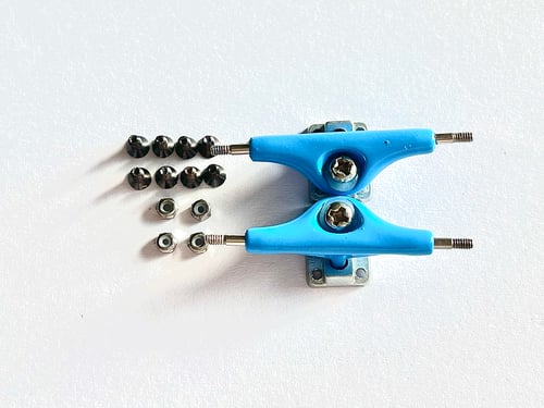 Image of DT Zero 32mm Pro Trucks