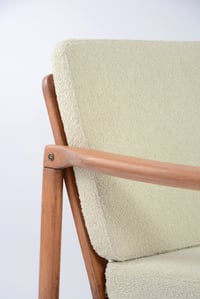 Image 4 of Fauteuils BZ bouclette beige clair