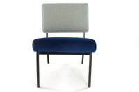 Image 2 of Fauteuil chauffeuse bicolore