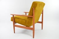 Image 3 of Fauteuil modèle T jaunes miel