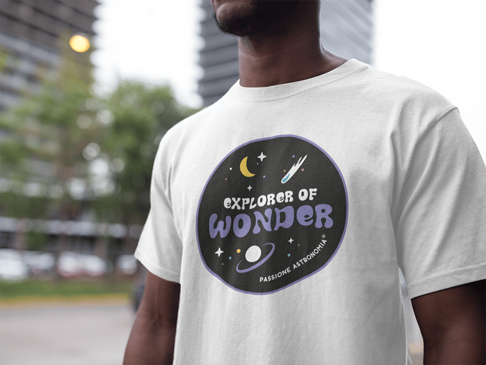 Image of KIT Explorer of Wonder - T-shirt + Cappellino + Sticker