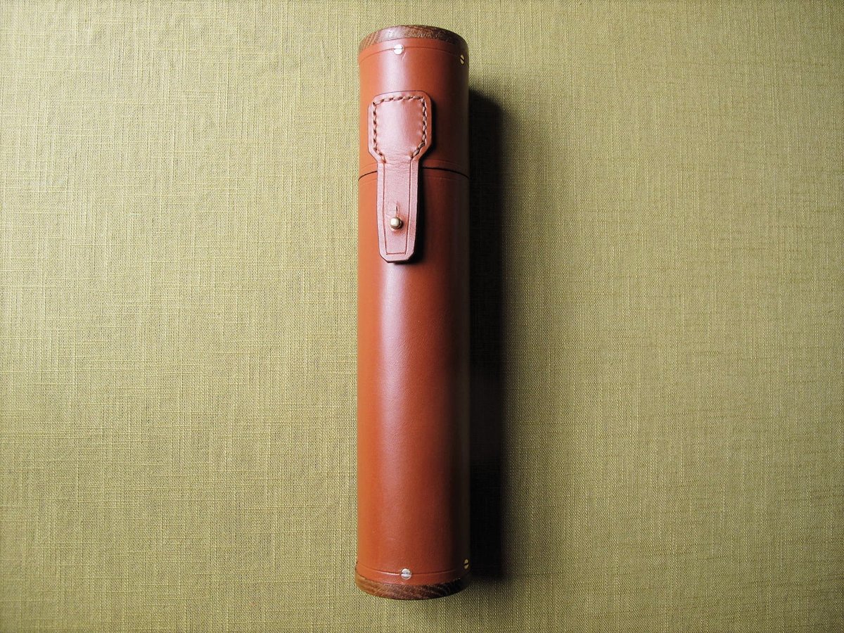 Image of Tan leather and oak float tube