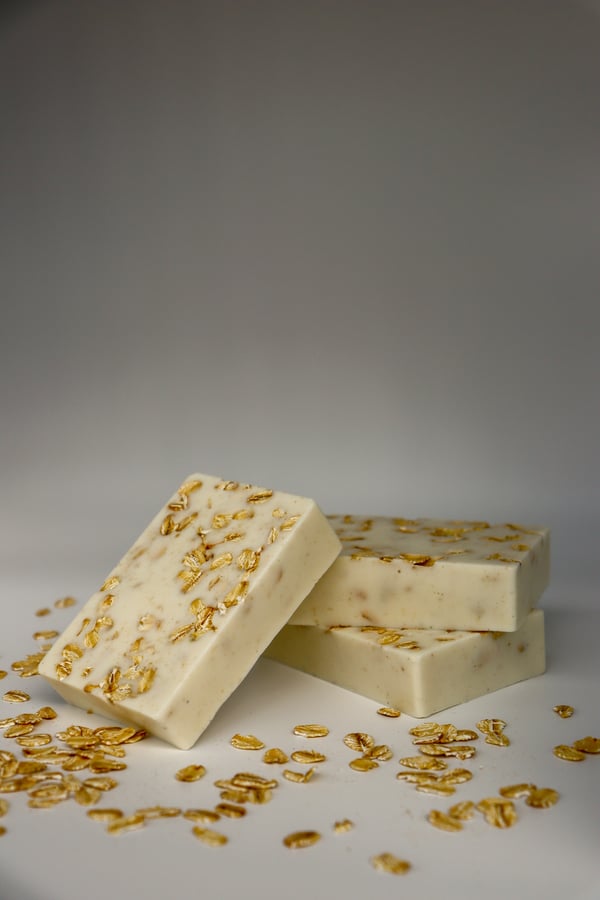 Image of Oatmeal- honey- shea soap