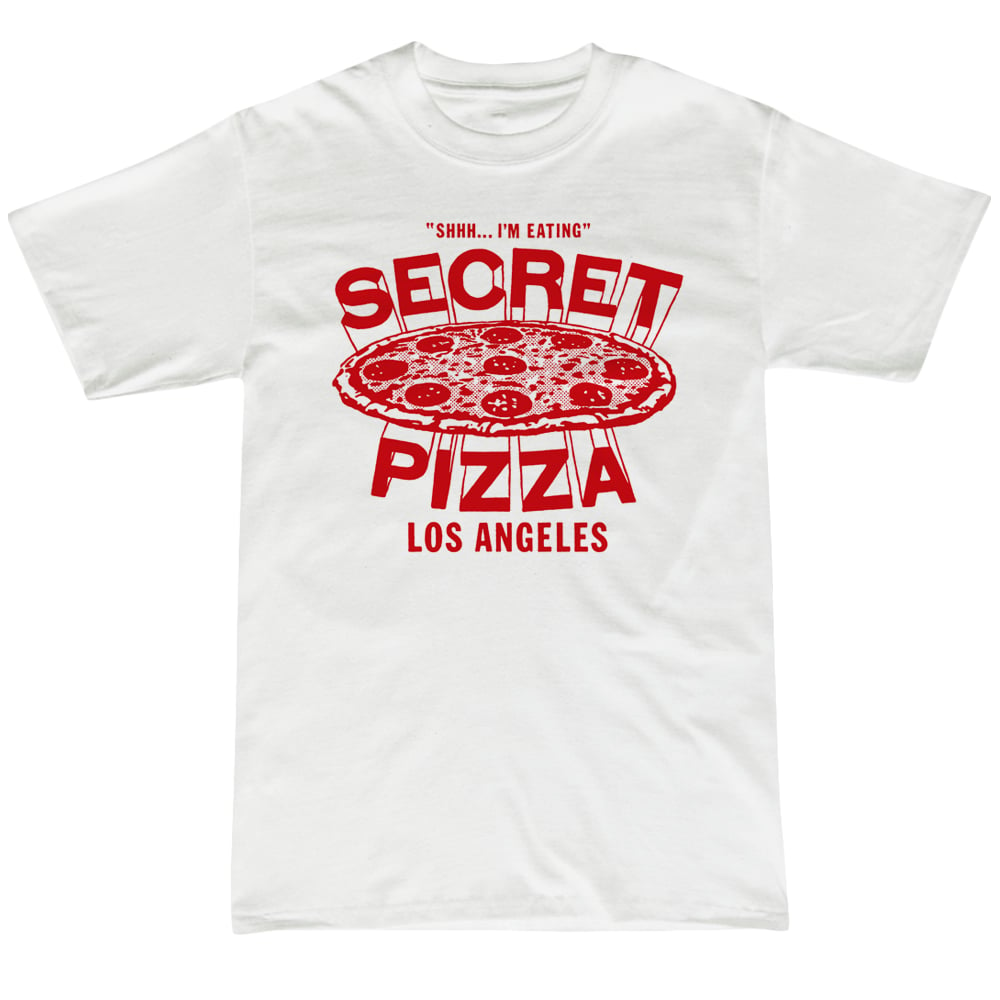 SHHH... I'M EATING SECRET PIZZA