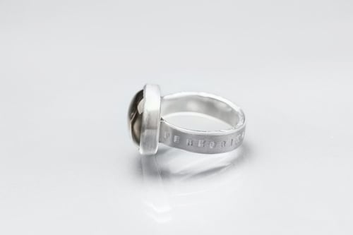 Image of "Life is.." teddy-bear’s silver ring with photo and rock crystal  · PEREGRINATIO EST VITA ·