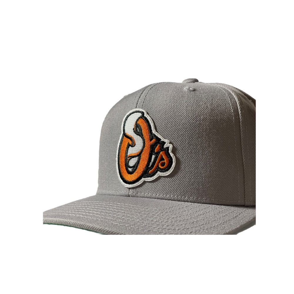 Smoking O's Snapback [Light Gray]