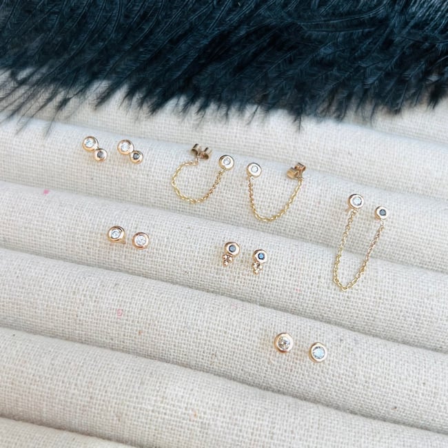 9ct gold & white diamond studs