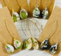 Pressed Flower Resin Thread Earrings