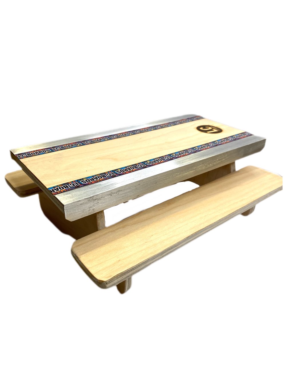 LC BOARDS Fingerboard Picnic Table Ramp