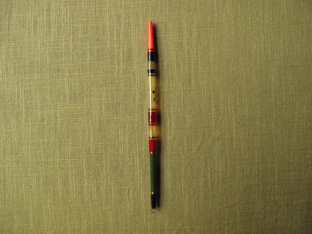 Image of Cured Goose Quill float (C)