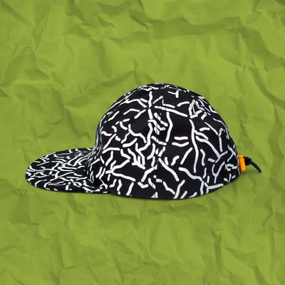 Image of SCRUNCH CAP - BLACK / WHITE&GREEN