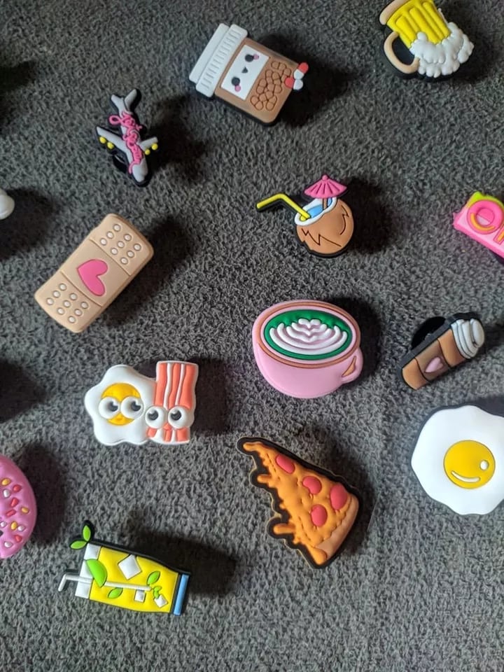 Image of C𝖗𝖔𝖈 C𝖍𝖆𝖗𝖒 S𝖚𝖒𝖒𝖊𝖗