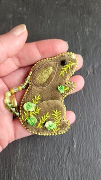 Image 3 of broche UNE SOURIS VERTE