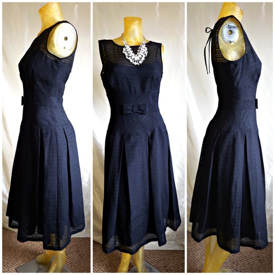 Image of Liz Claiborne, Black Cocktail Dress, Size 8
