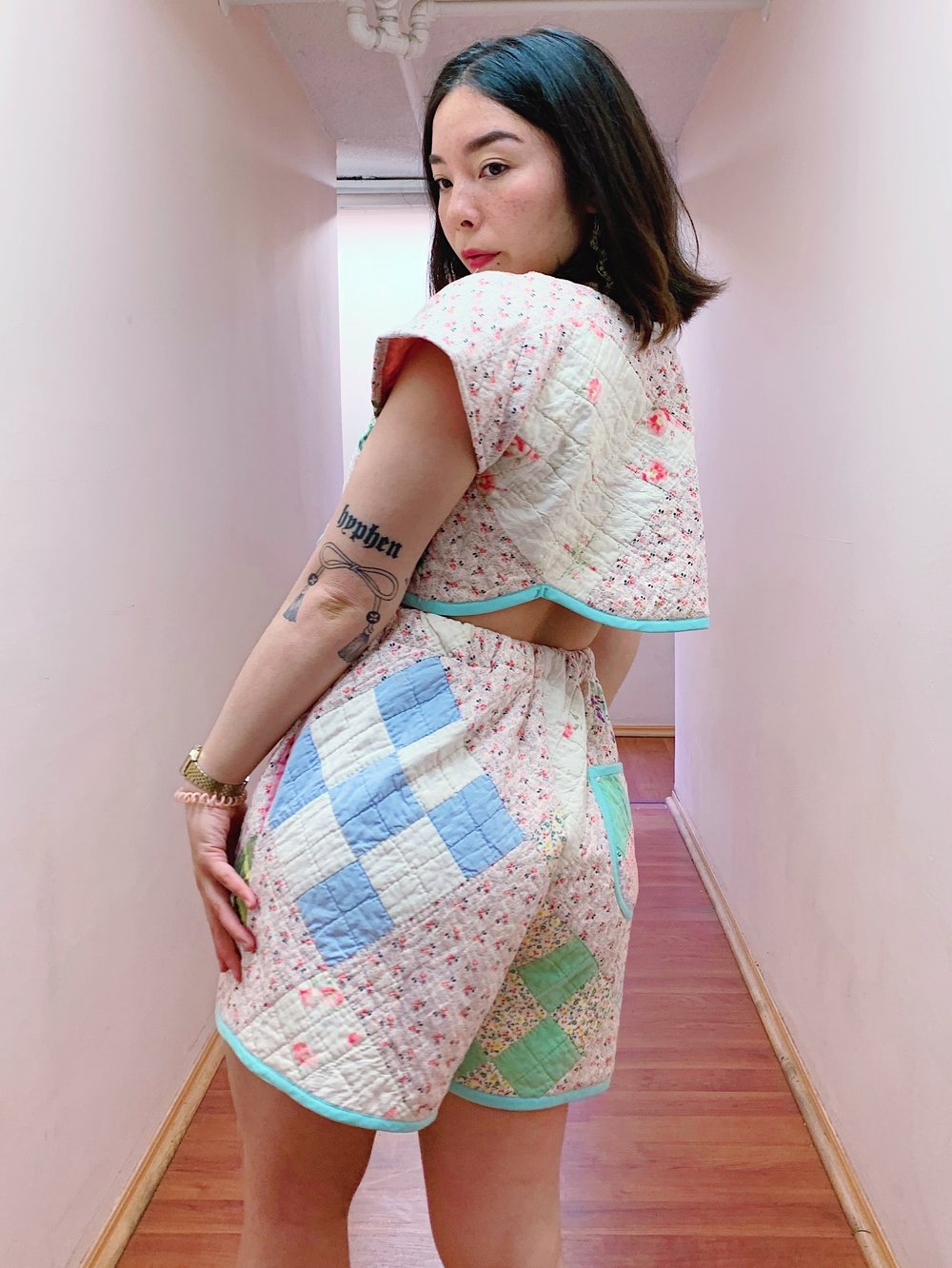 Image of Quilt Crop Top & Shorts Set — Mint Scallop