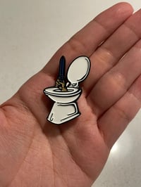 Image 2 of METALLICA - MUYA Toilet Bowl Pin