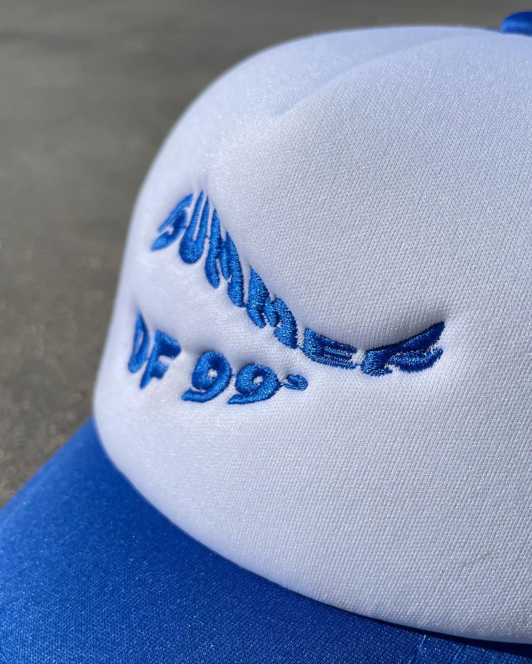 Image of Wave blue trucker hat 