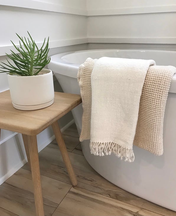 Image of Soft White Cotton Fringe Towel