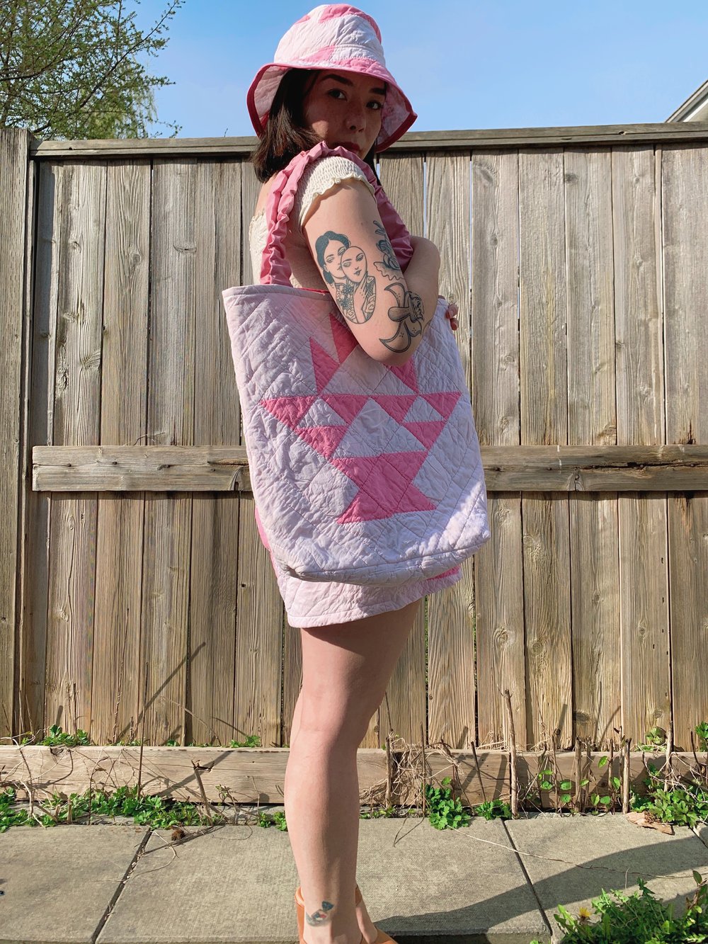 Image of Quilted Scrunchie Tote Bag — Pink Flower Basket