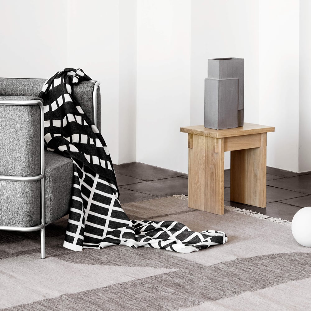 Image of Contemporary Throw Black/Off-White by Kristina Dam
