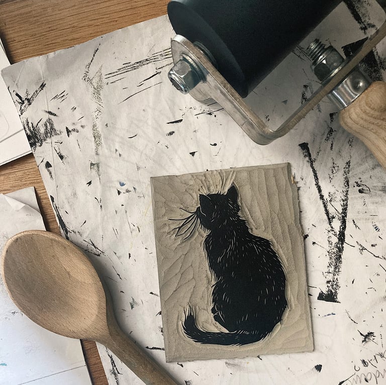Black Cat Image 3