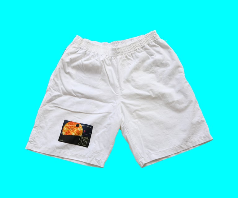 TOO HI shorts