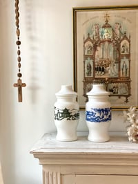 Image 1 of Les pots opaline