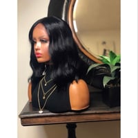 Image 2 of AMBER | SHORT WAVY BLACK T PART LACE FRONT WIG BOB
