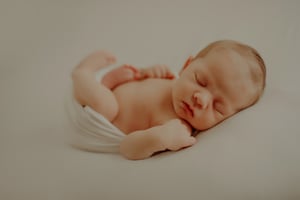 Image of Newborn Full Session Deposit