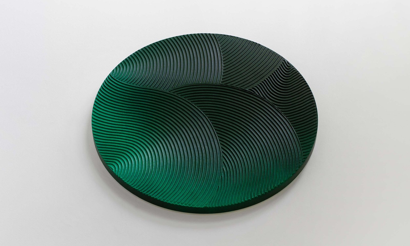 Image of Sphere Relief · Green