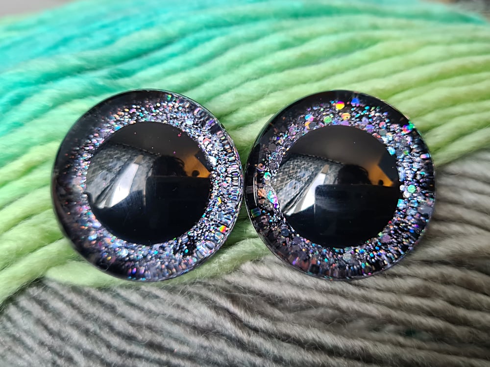 35mm holographic safety eyes