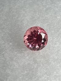 Image 3 of Natural Morganite round, 5.20ct