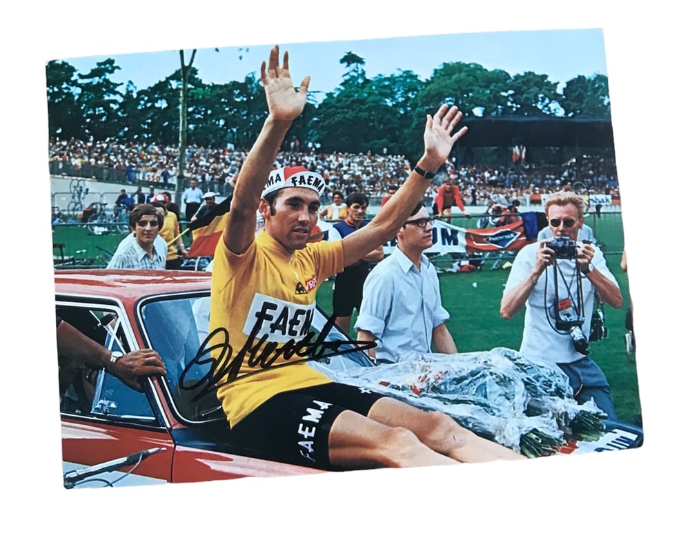 Eddy Merckx 🇧🇪 1969 Tour de France / Handsigned postcard